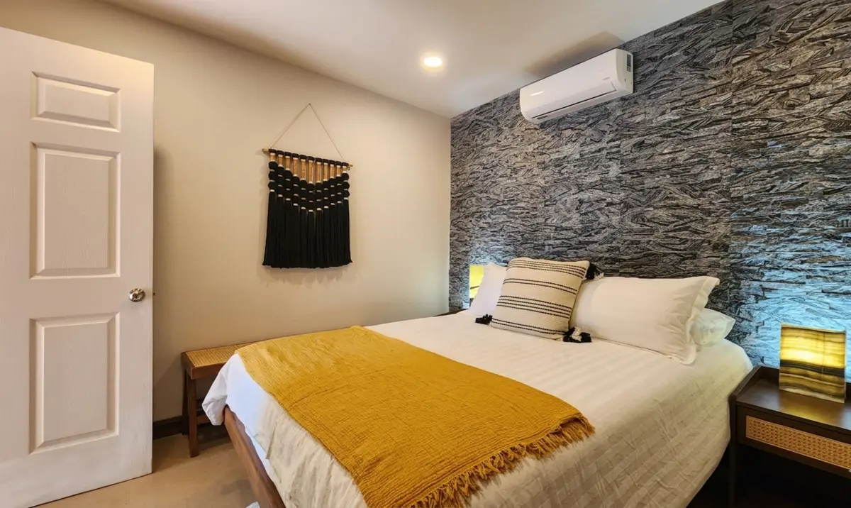 Arenas Negras · Black Sands suite
